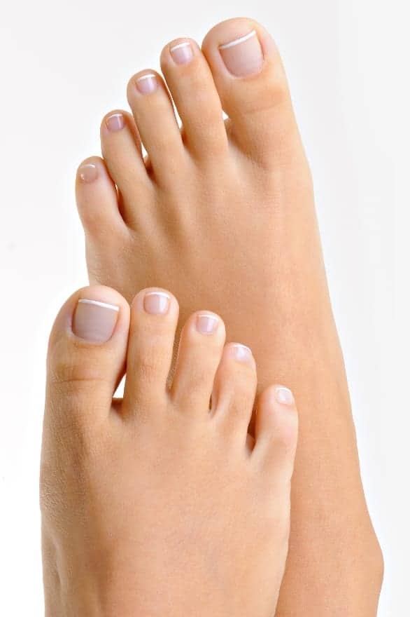 A Trick For Soft, Smooth, and Beautiful Feet in Just 4 Easy Steps!